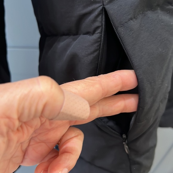 {GAP}Woman’s Sz M-Tall Black Primaloft Hooded Parka - Picture 2 of 10